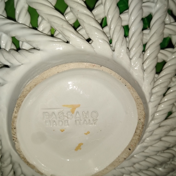 Plate w green apple - Picture 3 of 3